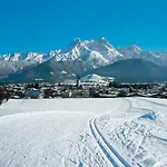 Apartchalet Sisi- Including Leogang Card *