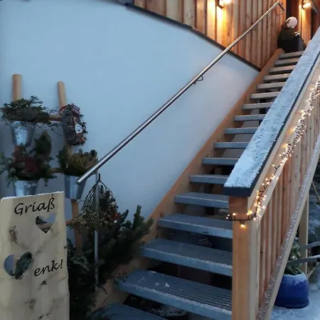 Apartchalet Sisi- Including Leogang Card