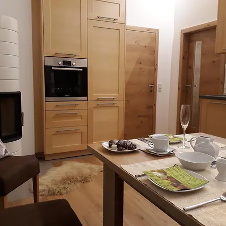 Apartchalet Sisi- Including Leogang Card