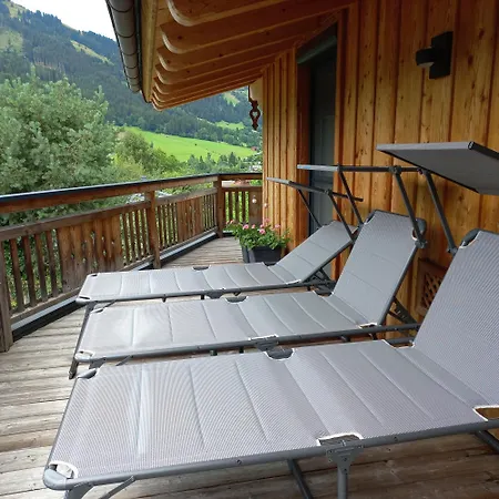 Apartchalet Sisi- Including Leogang Card * ザールフェルデン・アム・シュタイナーネン・メアー